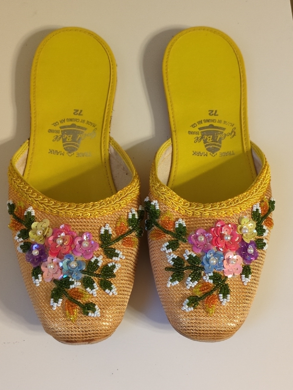 Floral Beaded Women’s Slip-On Shoes